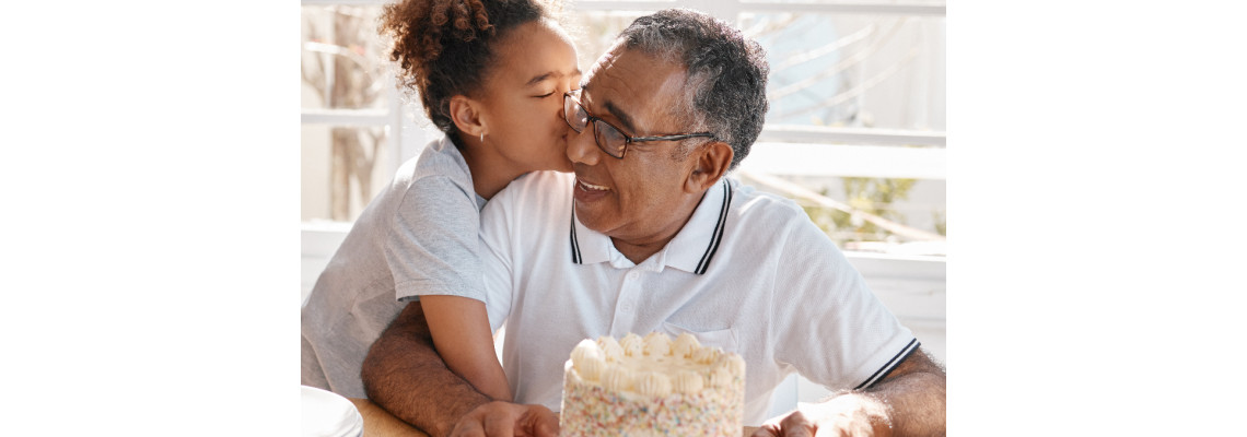How to Pick the Right Father's Day Cake for Dad