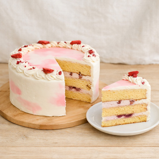 Sugar-Free Strawberries & Cream Cake (Gluten-Free, Keto)