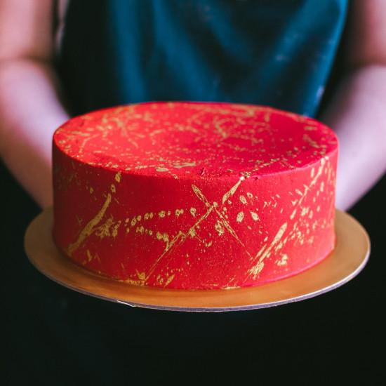 Gold Splatter Cake