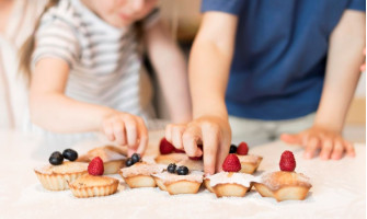 Why Mini Kids’ Desserts are Perfect for School Parties & Playdates